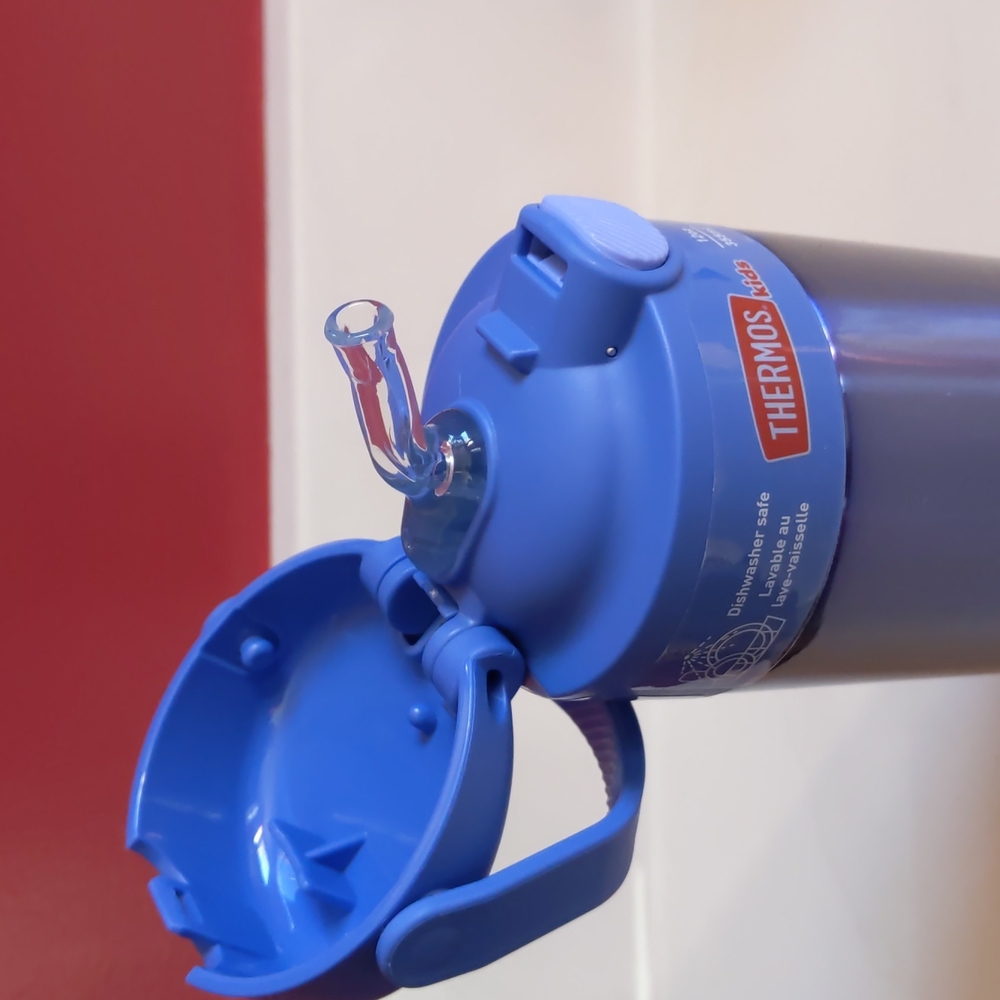 Brand new Kids Thermos Funtainer - Picture 3 of 4